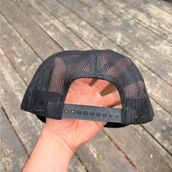 Vintage STROHLS BEER embroided trucker hat - Picture 2 of 4